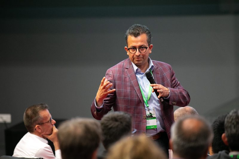 2018-05-15 Schneider Electric - 012